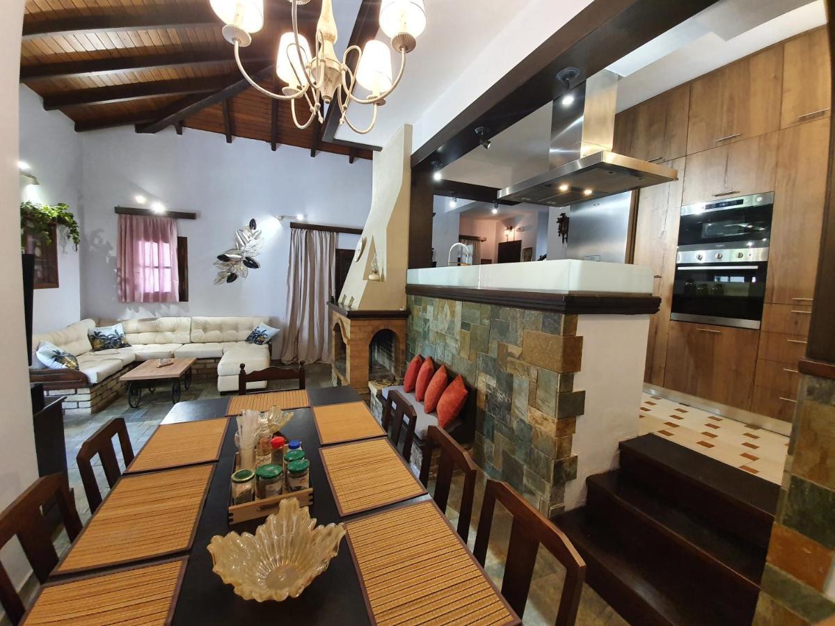Villa Georgia Ахарави Екстериор снимка