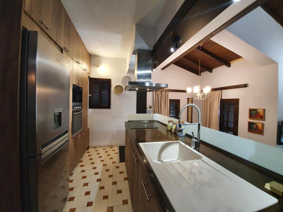 Villa Georgia Ахарави Екстериор снимка